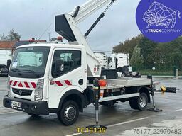 Renault Maxity 140