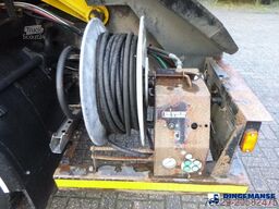 DAF LF 250 4x2 Whale vacuum tank 8 m3