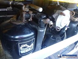 DAF LF 250 4x2 Whale vacuum tank 8 m3