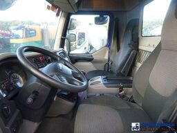 DAF LF 250 4x2 Whale vacuum tank 8 m3