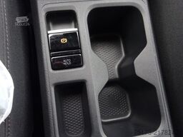 FORD Transit Connect 102PS Limited L2 Kasten Navi