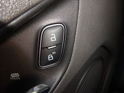 FORD Nugget Plus 150PS Autm. Navi AHK Park-Assist ACC