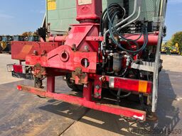 MAN TGA 26.480 6x4 tipper + HMF crane