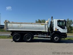 Iveco Trakker 410 6x4 Kipper