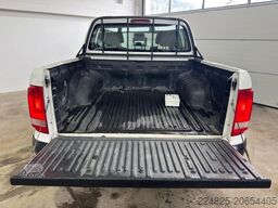 VOLKSWAGEN Amarok Basis DoubleCab 4x4 1.Hand AHK Klima