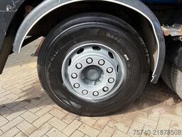 Volvo FE 330 + HMF 1680 + 6X2 + CONTAINER SYSTEM