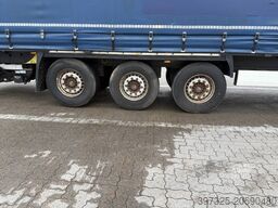 Krone 3 axle curtainside trailer