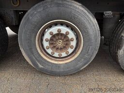 Krone Curtainsider / Planenauflieger / Gardin