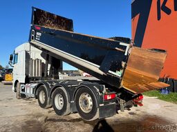 DAF XF 530 8x4*4 BOX L=6036 mm