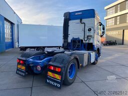 Volvo FH 13.420 Globetrotter / ADR + PTO / Stand Airco