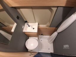 PÖSSL Trenta 640 165 PS