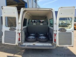 FORD Transit 85 T 300 2.2 TDCI 9-Sitzer Bus