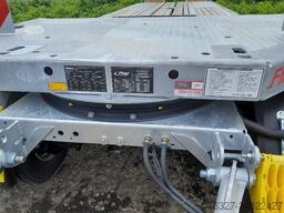 Fliegl 3achs Tieflader Anhänger DTS-S 300 mit Kröpfung