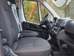 FIAT Fiat Ducato 9 Sitzer Systemboden Rolli Stock