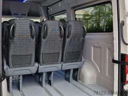 MAN MAN TGE 9 Sitzer Airlineboden Handicap Crafter