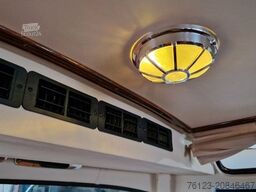 MERCEDES-BENZ Vorgänger Sprinter O 319 Samba mit Faltdach AC