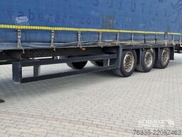 Schmitz Cargobull Curtainsider Mega
