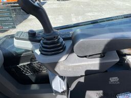 JCB 35-26 4x4