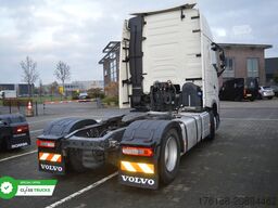 VOLVO FH 460 Globetrotter XL i-Save