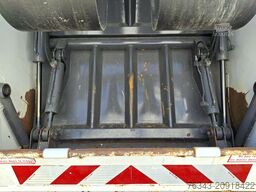 RENAULT D26 WIDE 320 - 6X2 - E6 - SEMAT C337