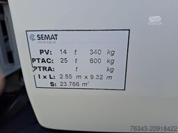 RENAULT D26 WIDE 320 - 6X2 - E6 - SEMAT C337