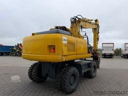 KOMATSU PW 180 - 7