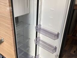 WEINSBERG CaraSuite 700 ME