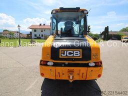 JCB 407 inkl. Schaufel & Palettengabel