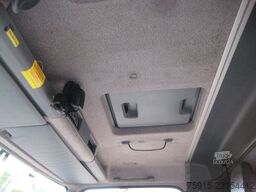 MERCEDES-BENZ 1223 L Atego TISCHER Schiebeplateau Kran Brille