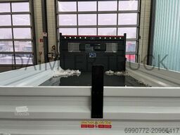 FUSO Mitsubishi Canter 7C18 4x2 Kipper AHK KlimaA LED