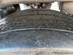 SCHMITZ CARGOBULL SKI 24 SL 8.2     32 cbm Stahl