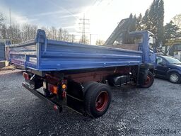 ESSELMANN Fahrzeugtechnik GmbH & Co. KG ESSELMANN Fahrzeugtechnik GmbH & Co. KG ESSELMANN Fahrzeugtechnik GmbH & Co. KG