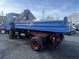 Mercedes-Benz 814 Kipper mit Hiab Kran 045 ,6 Zylinder