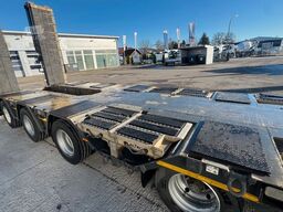 GOLDHOFER STZ-L4 (245)A Radmulden Rampen ausziehbar