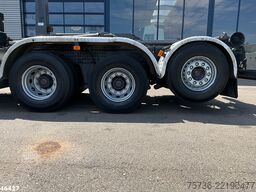 Volvo FM 480 8x4 Hiab 28 Tonmeter laadkraan