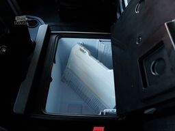 IVECO S-WAY / 460 / RETARDER / LNG / MEGA / LOW DECK