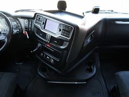 IVECO S-WAY / 460 / RETARDER / LNG / MEGA / LOW DECK