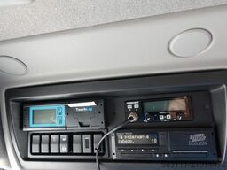 RENAULT D 280 / CH?ODNIA - 6,7 m / THERMO KING ES-600 MA