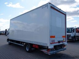 DAF LF 210 / KONTENER - 7 M / SOLÓWKA / WINDA DHOLLA