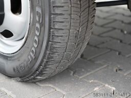 IVECO DAILY 35-180 / KONTENER / AUTOMAT HI-MATIC  / BL