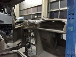 Mercedes-Benz - LP710/32 LF16V LP710/32, Autotransporter