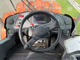 Hitachi ZW220-5B
