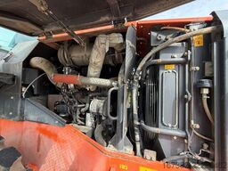 Hitachi ZW220-5B