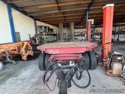 LANGENDORF TUE 24/100-3 Achser