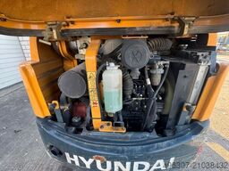HYUNDAI 16-9 Löffel Packet mit Abruchhammer