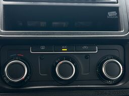 VOLKSWAGEN T5 Kombi 2.0 Tdi Lang BlueMotion 9 Sitze Klima