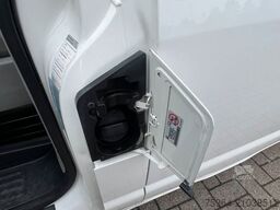 VOLKSWAGEN T5 Kombi 2.0 Tdi Lang 9 Sitze Klima Schiebetür