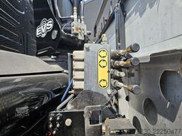 Volvo FH540 8X4 / HMF 28TM KRAN / CRANE / OPRIJ- MACH...
