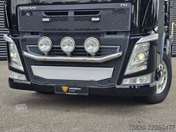 Volvo FH540 8X4 / HMF 28TM KRAN / CRANE / OPRIJ- MACH...