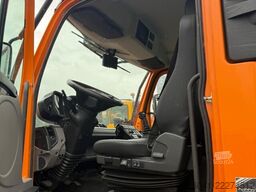 Mercedes-Benz Unimog U 318